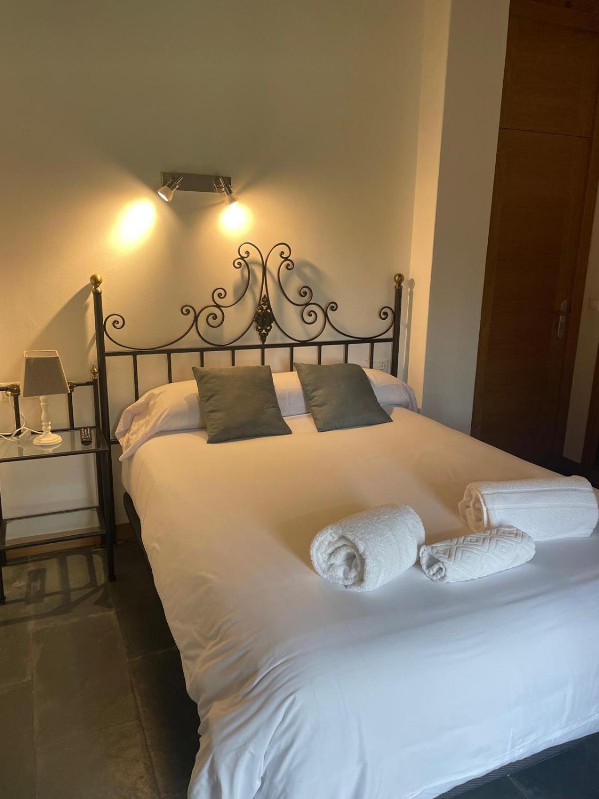 A Ribeira Do Tambre Guest House Troitosende Exterior photo