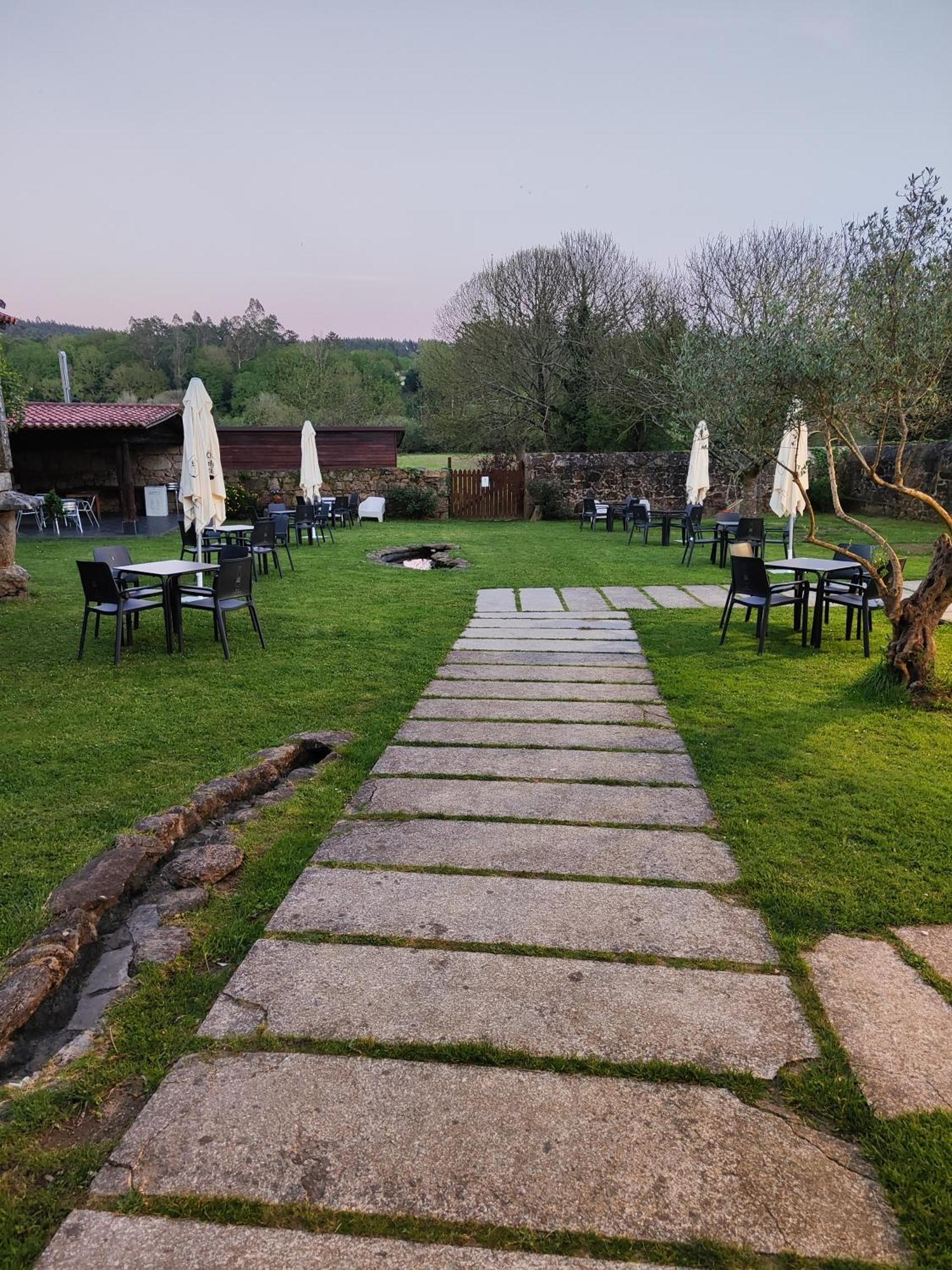 A Ribeira Do Tambre Guest House Troitosende Exterior photo